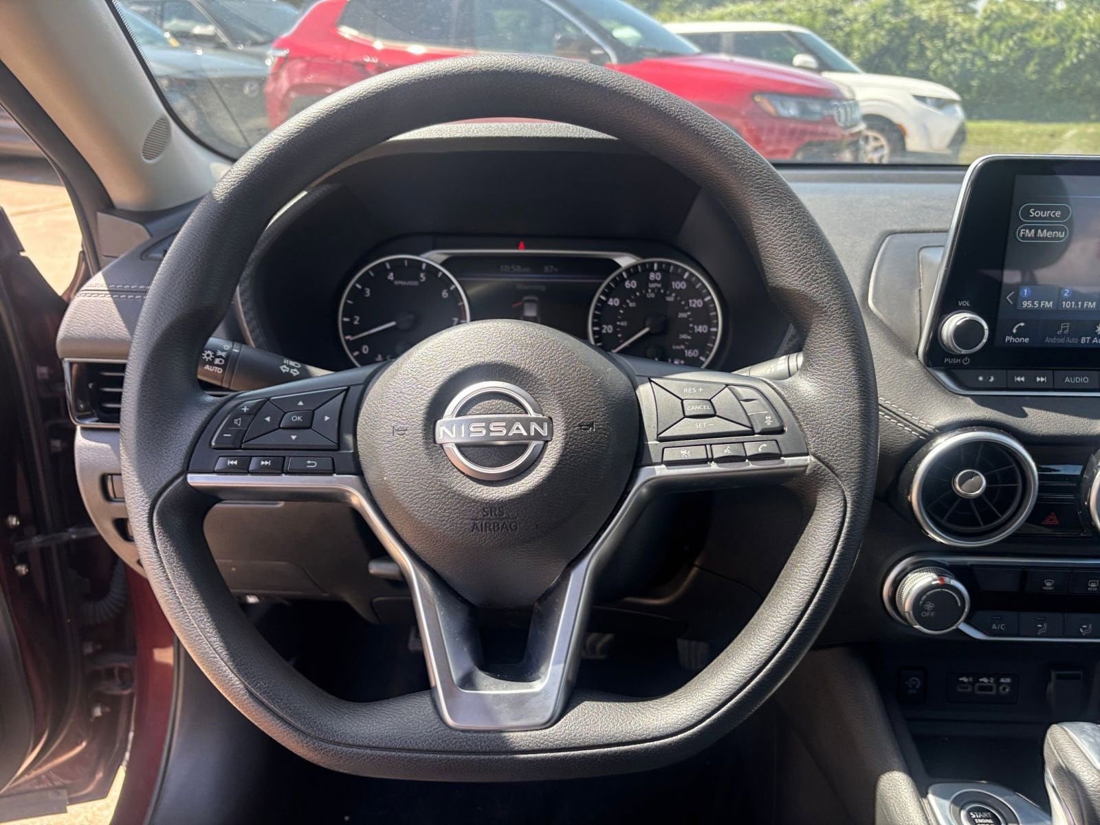 Thumbnail: 2025 Nissan Sentra - 25