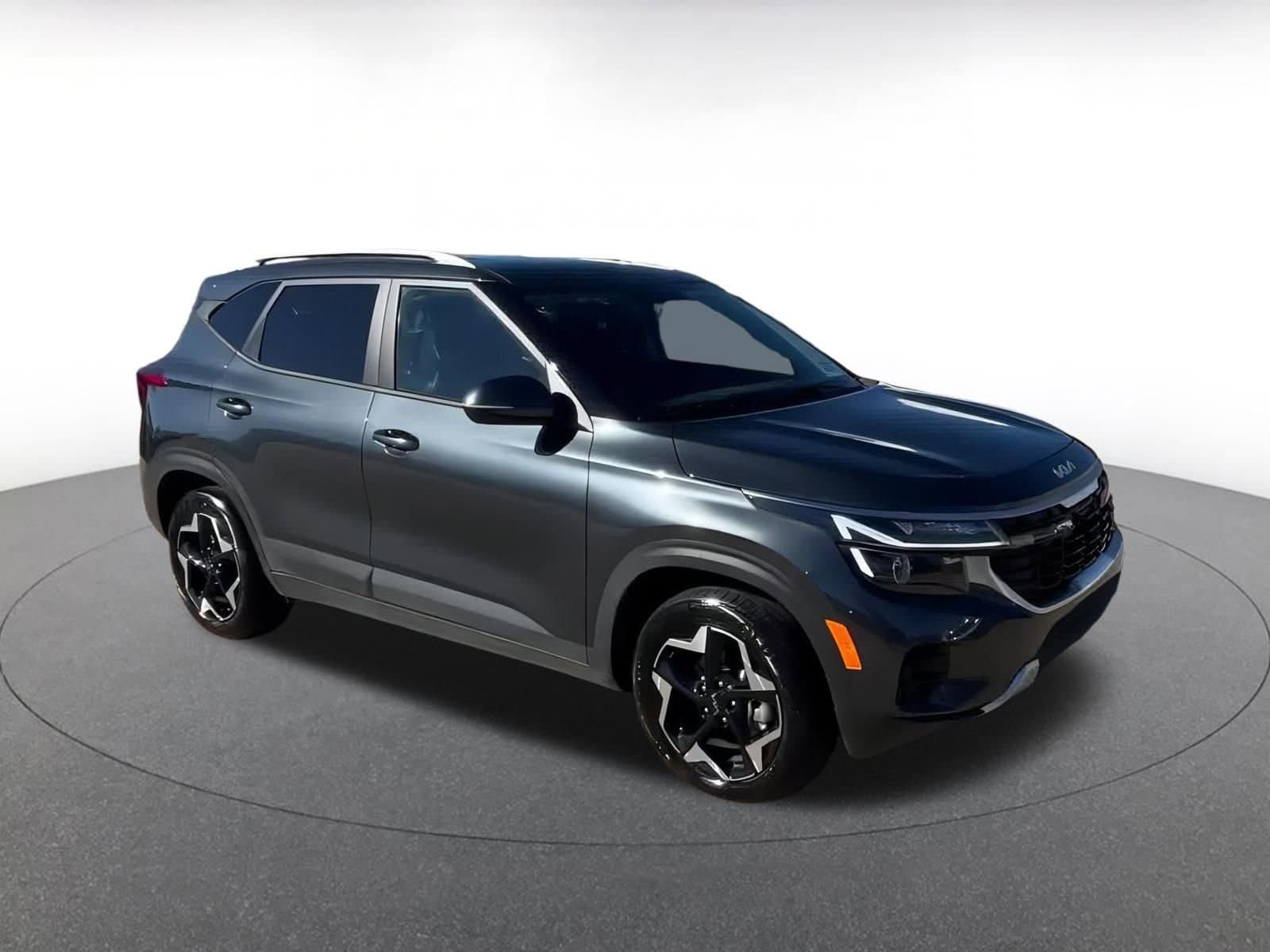 Thumbnail: 2025 Kia Seltos - 2