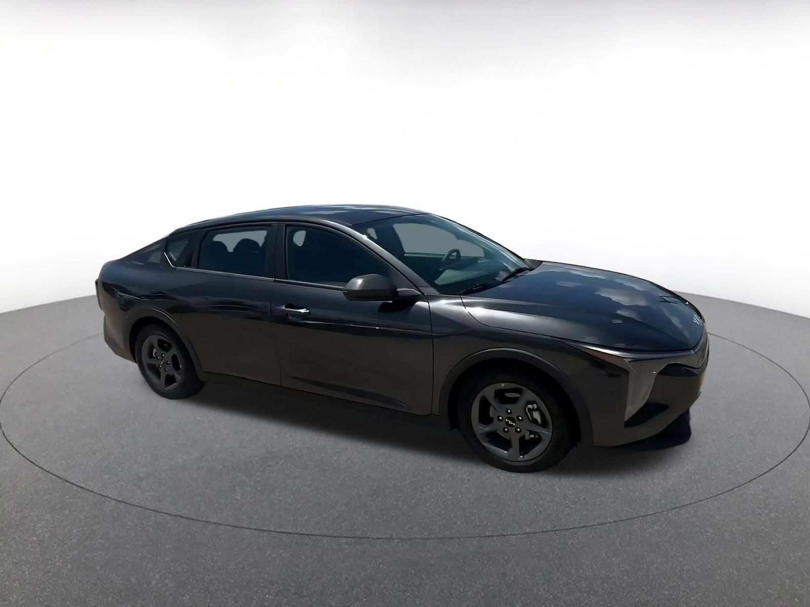 Thumbnail: 2025 Kia K4 - 2