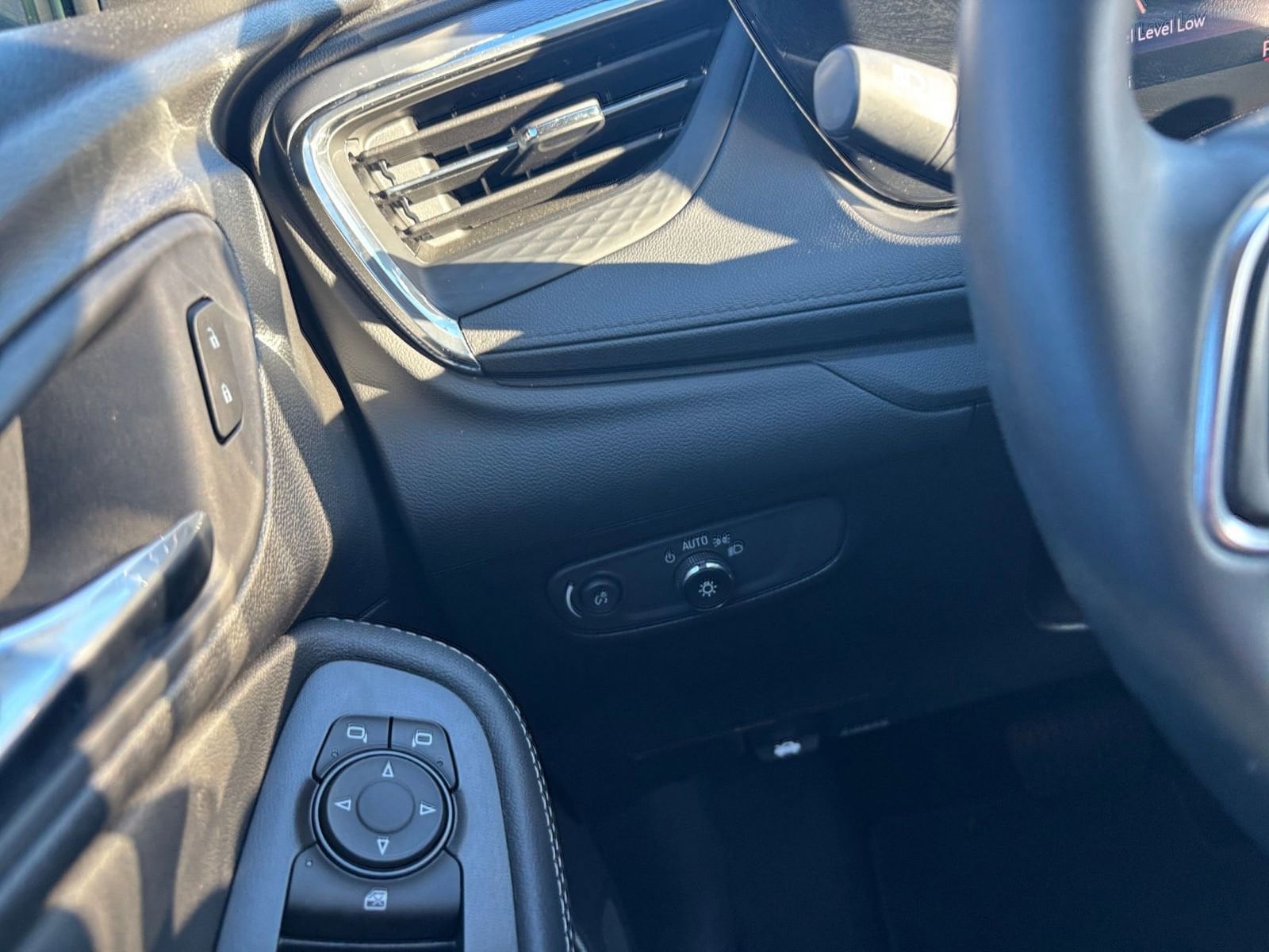 Thumbnail: 2025 Buick Encore GX - 32