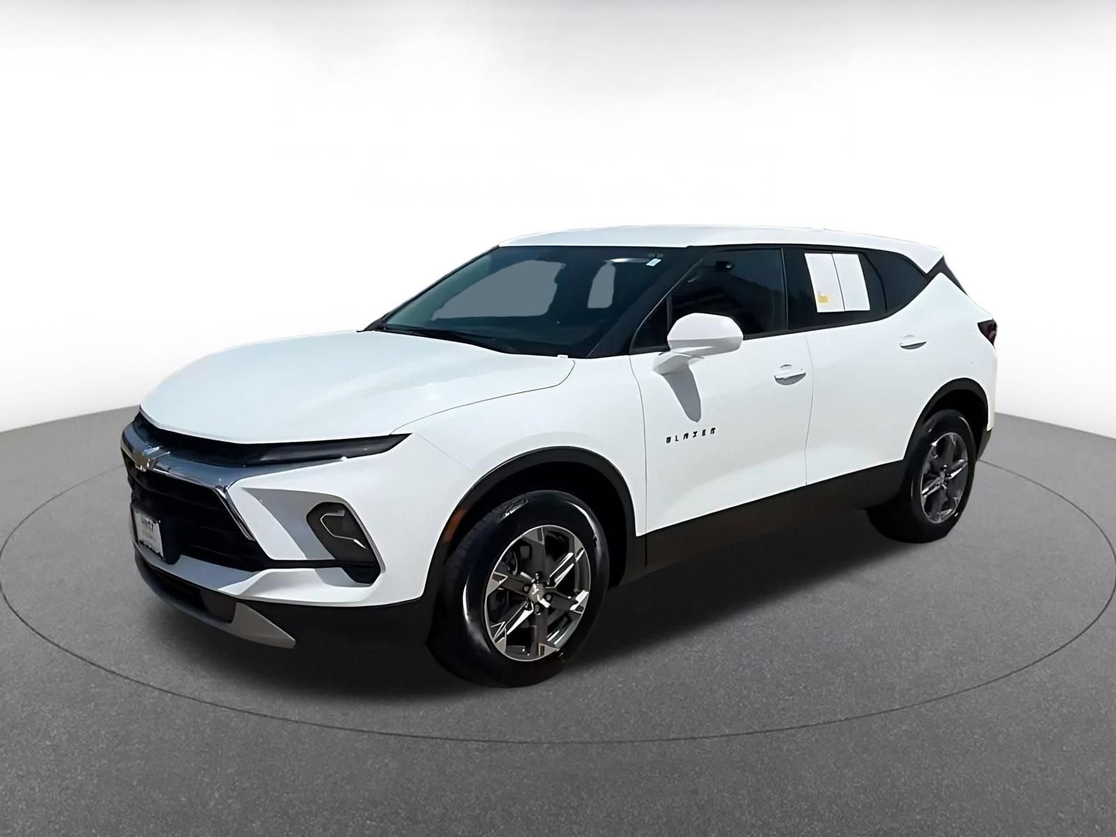 Thumbnail: 2025 Chevrolet Blazer - 8