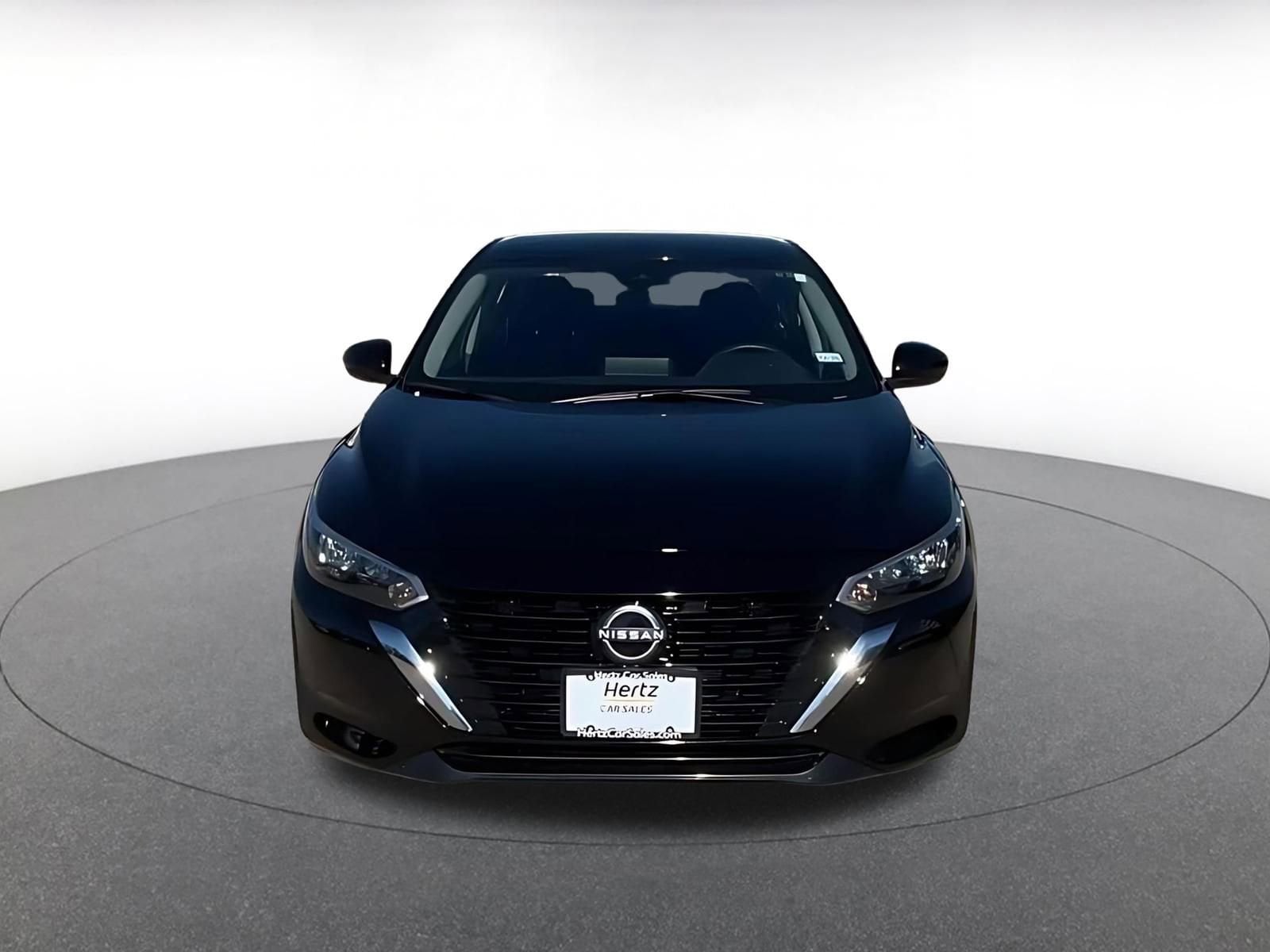 Thumbnail: 2025 Nissan Sentra - 3