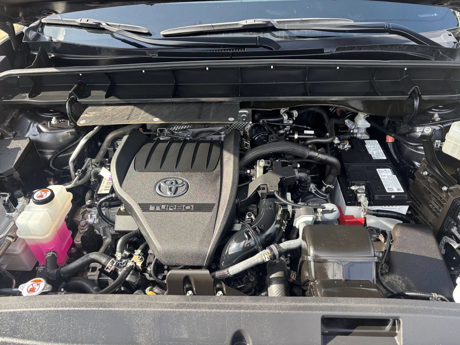 Thumbnail: 2025 Toyota Highlander - 34
