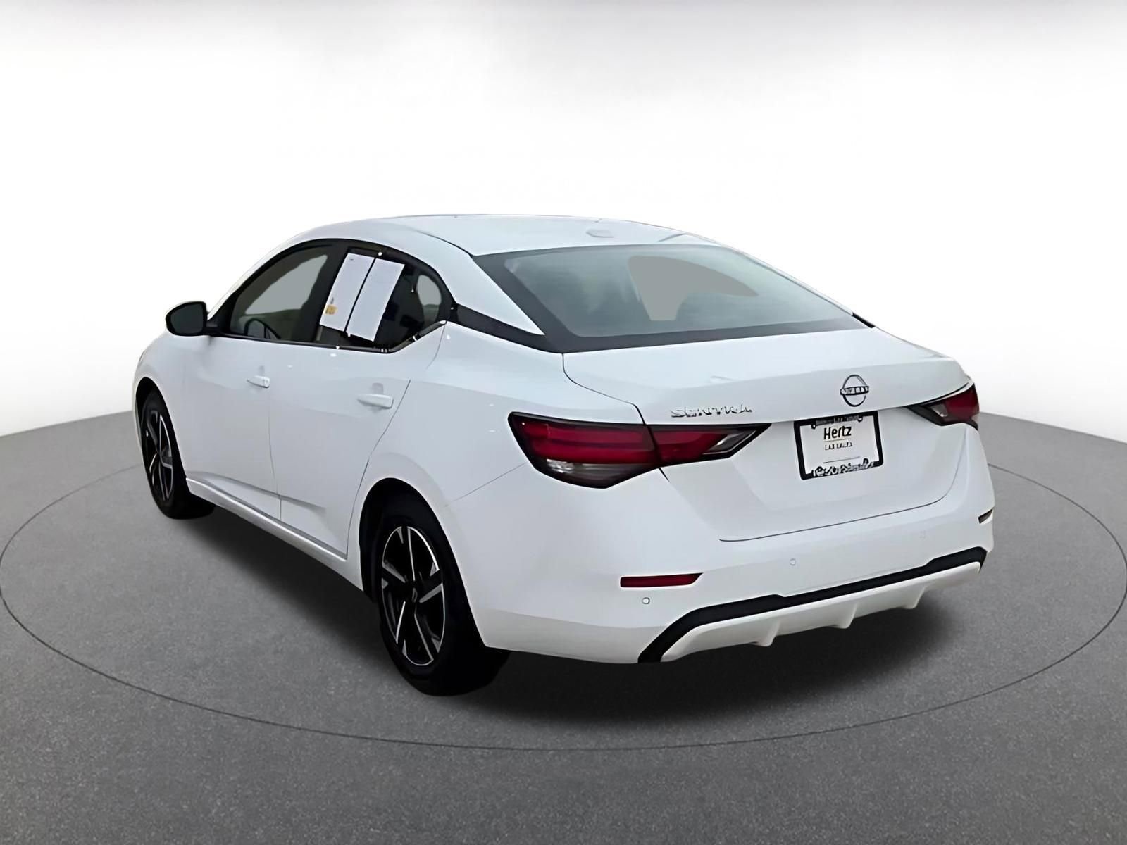 Thumbnail: 2025 Nissan Sentra - 11