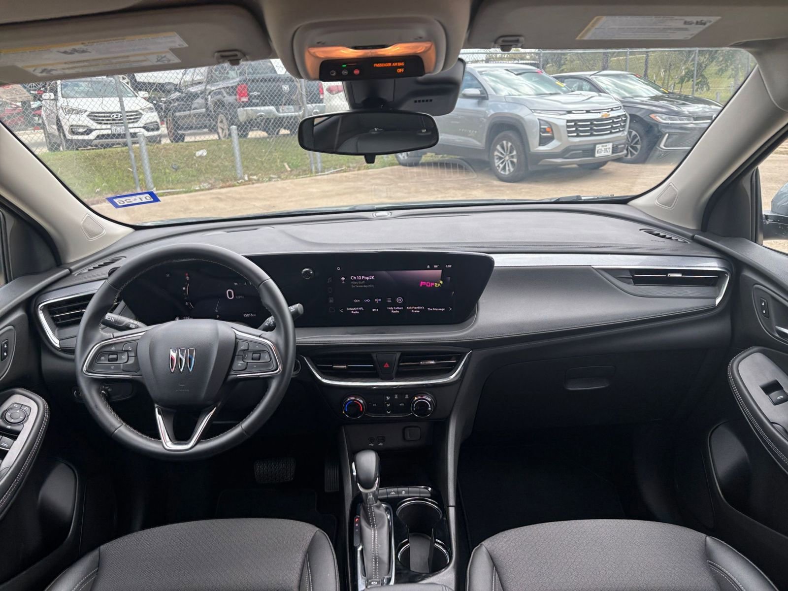 Thumbnail: 2025 Buick Encore GX - 31