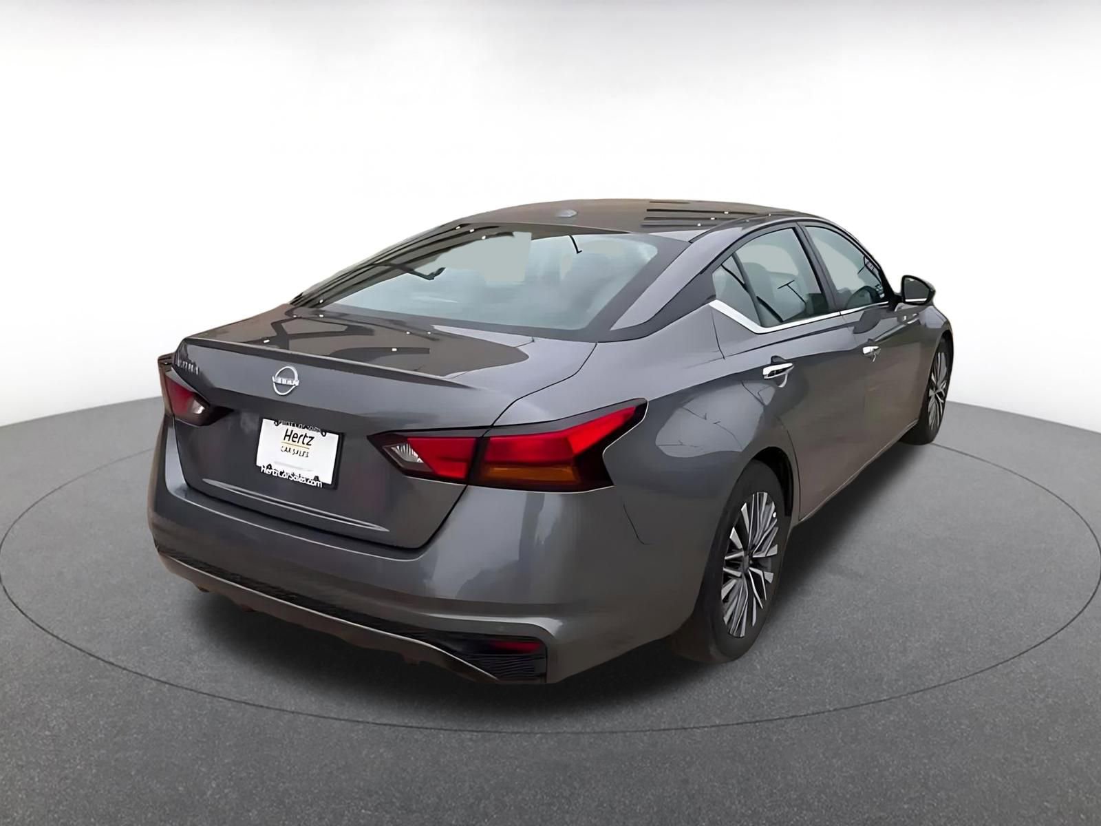Thumbnail: 2025 Nissan Altima - 15