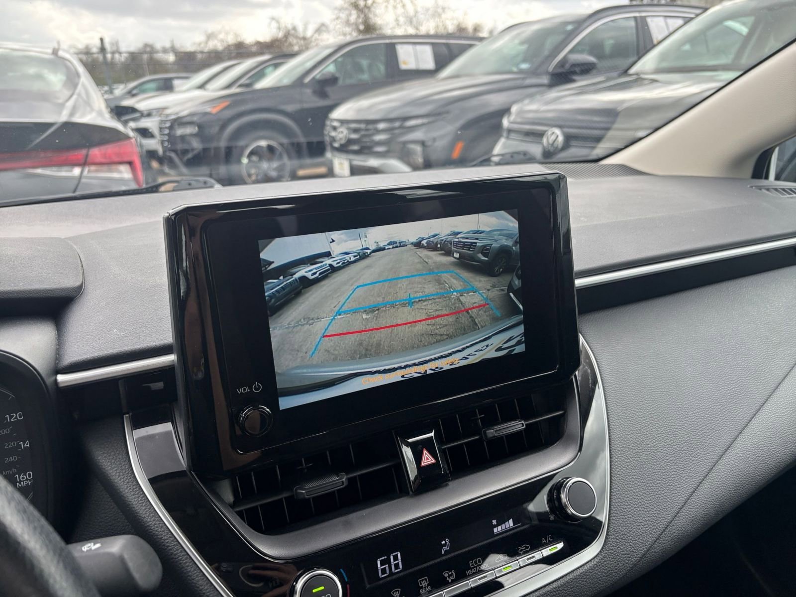 Thumbnail: 2025 Toyota Corolla - 22