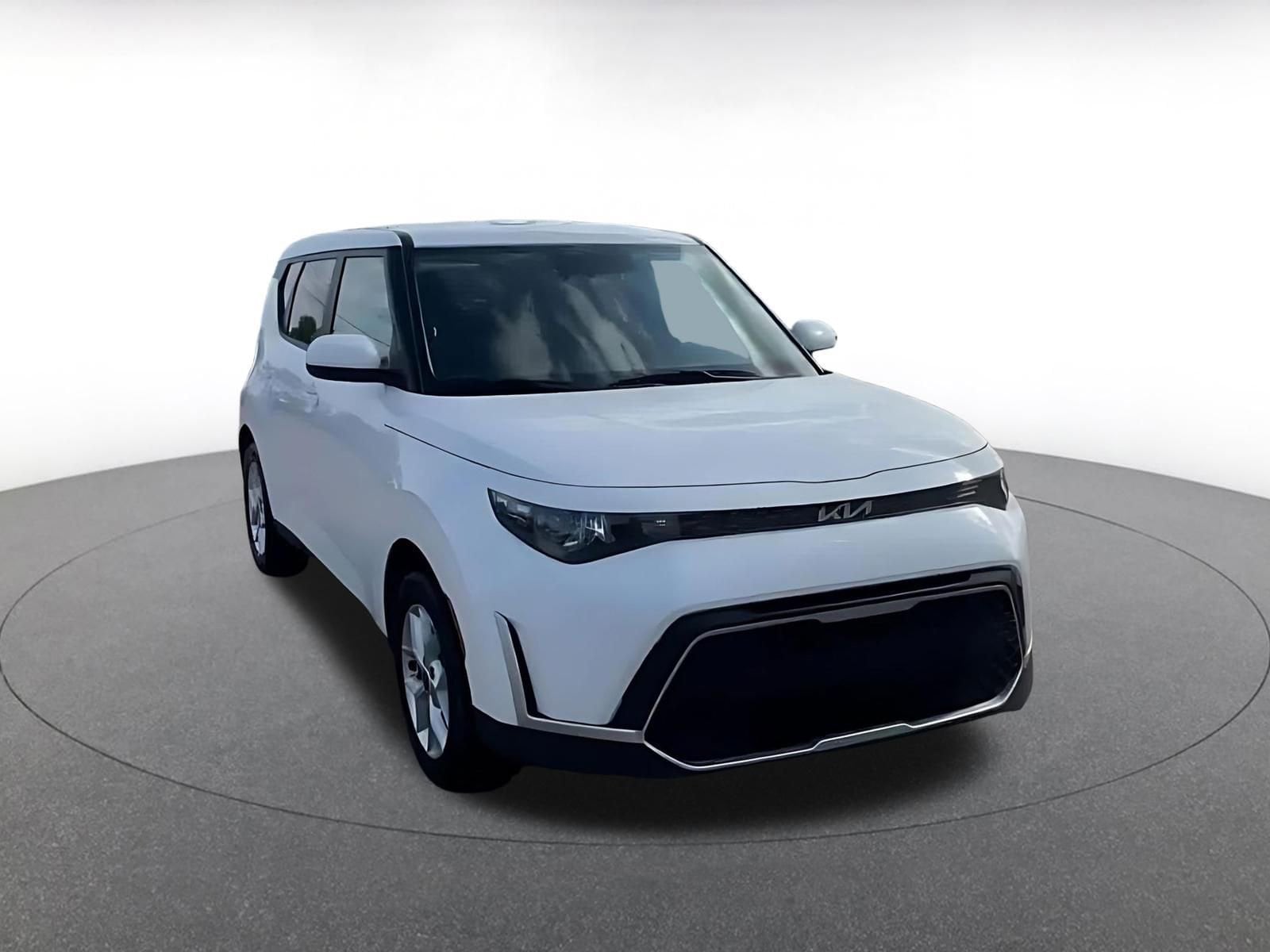 Thumbnail: 2025 Kia Soul - 3