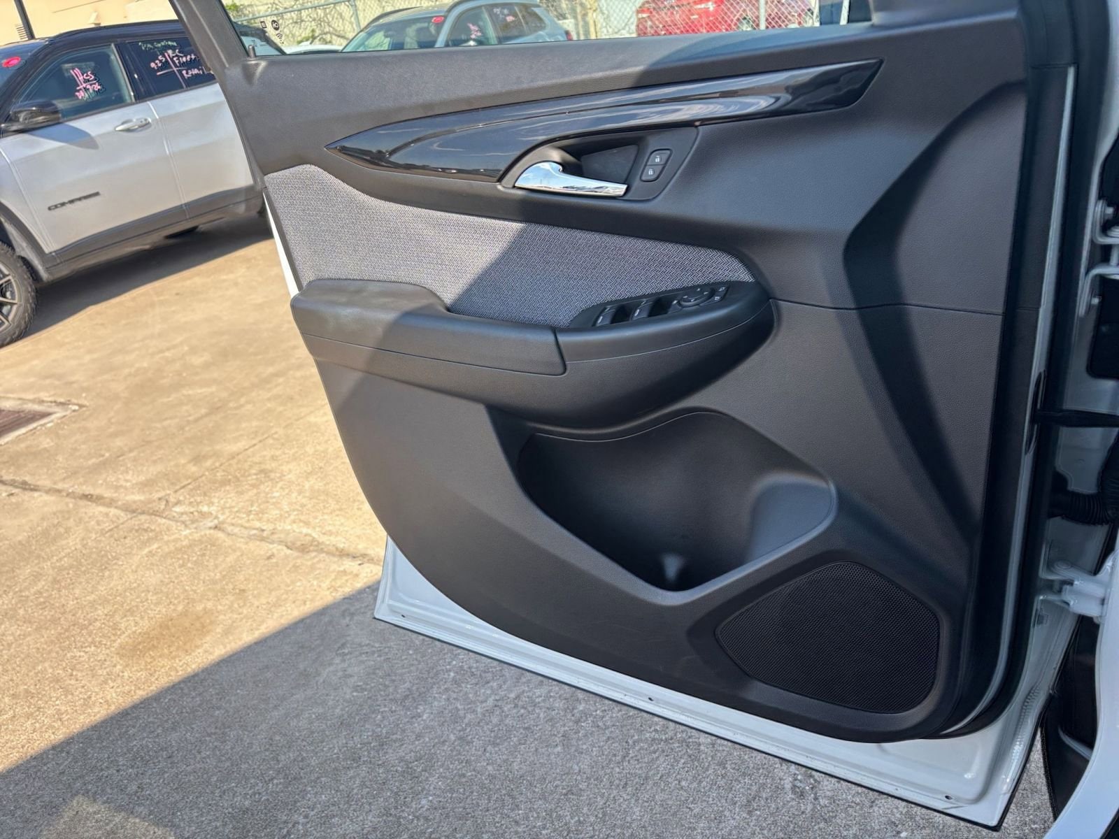 Thumbnail: 2025 Chevrolet TrailBlazer - 20