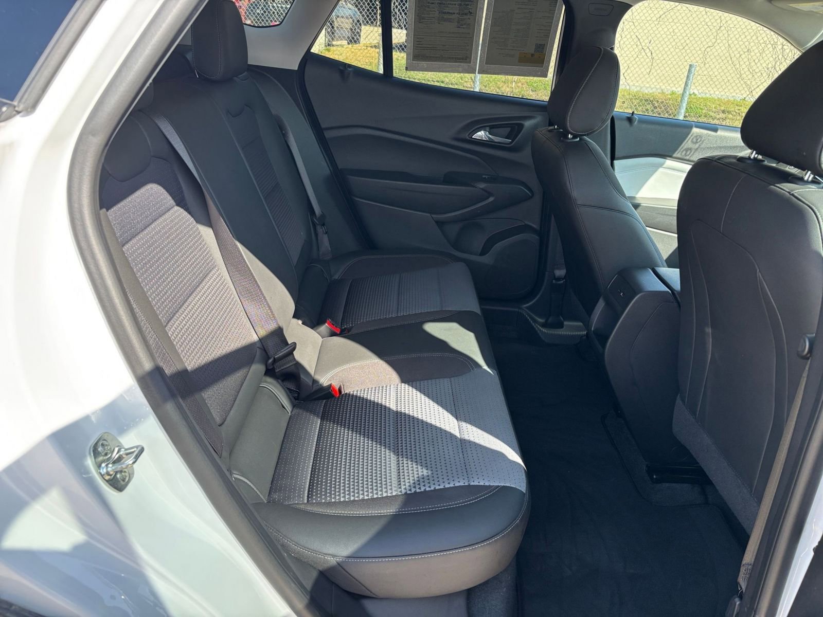 Thumbnail: 2025 Chevrolet Trax - 24