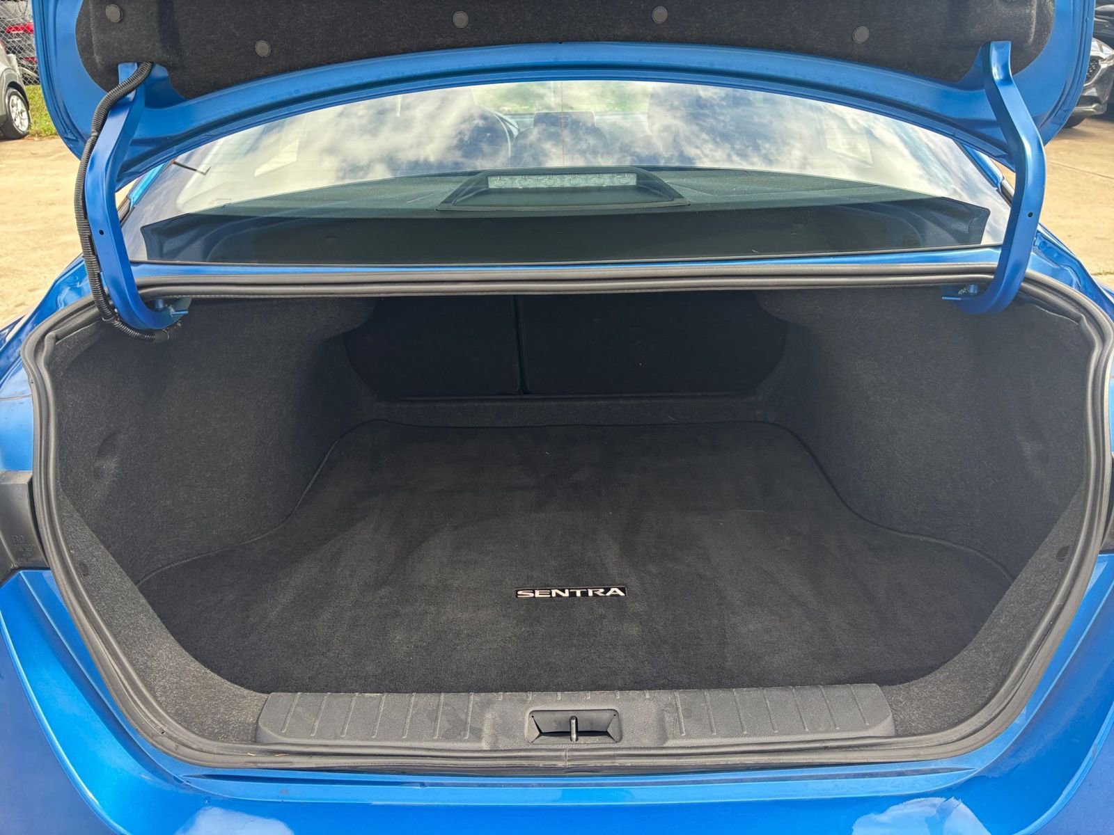 Thumbnail: 2025 Nissan Sentra - 29