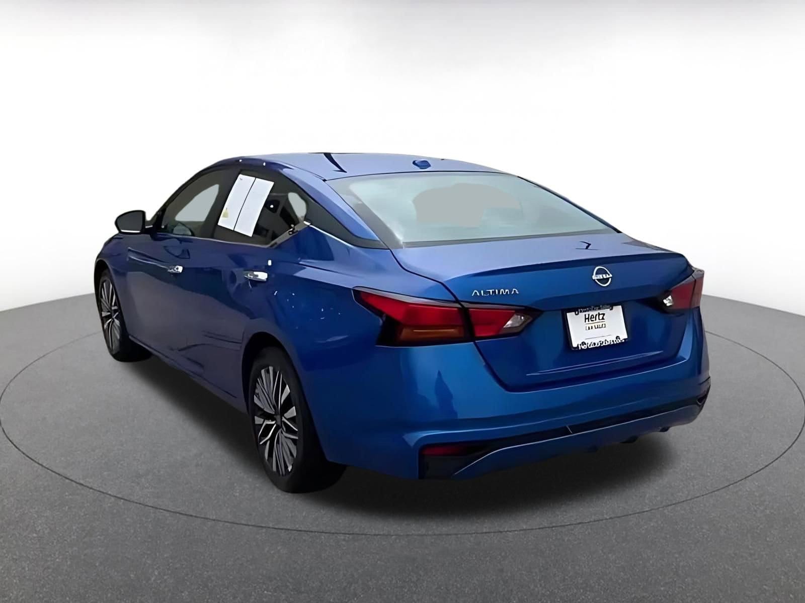 Thumbnail: 2025 Nissan Altima - 4