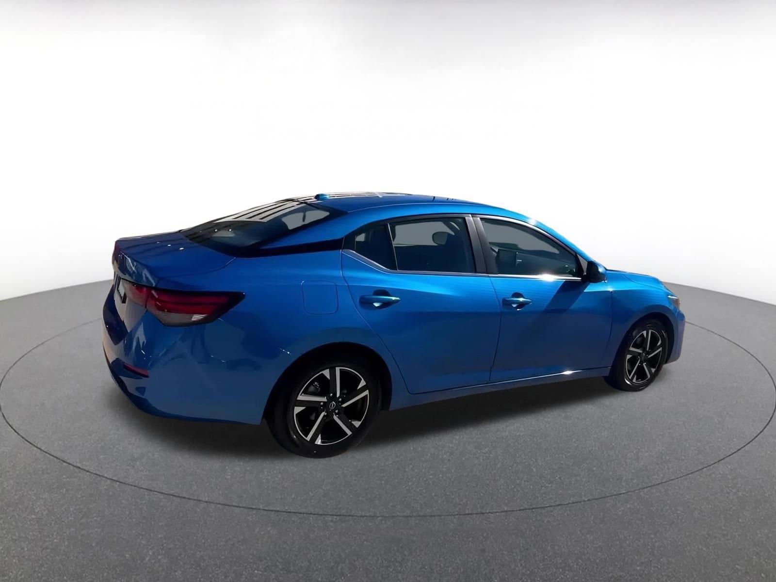 Thumbnail: 2025 Nissan Sentra - 15