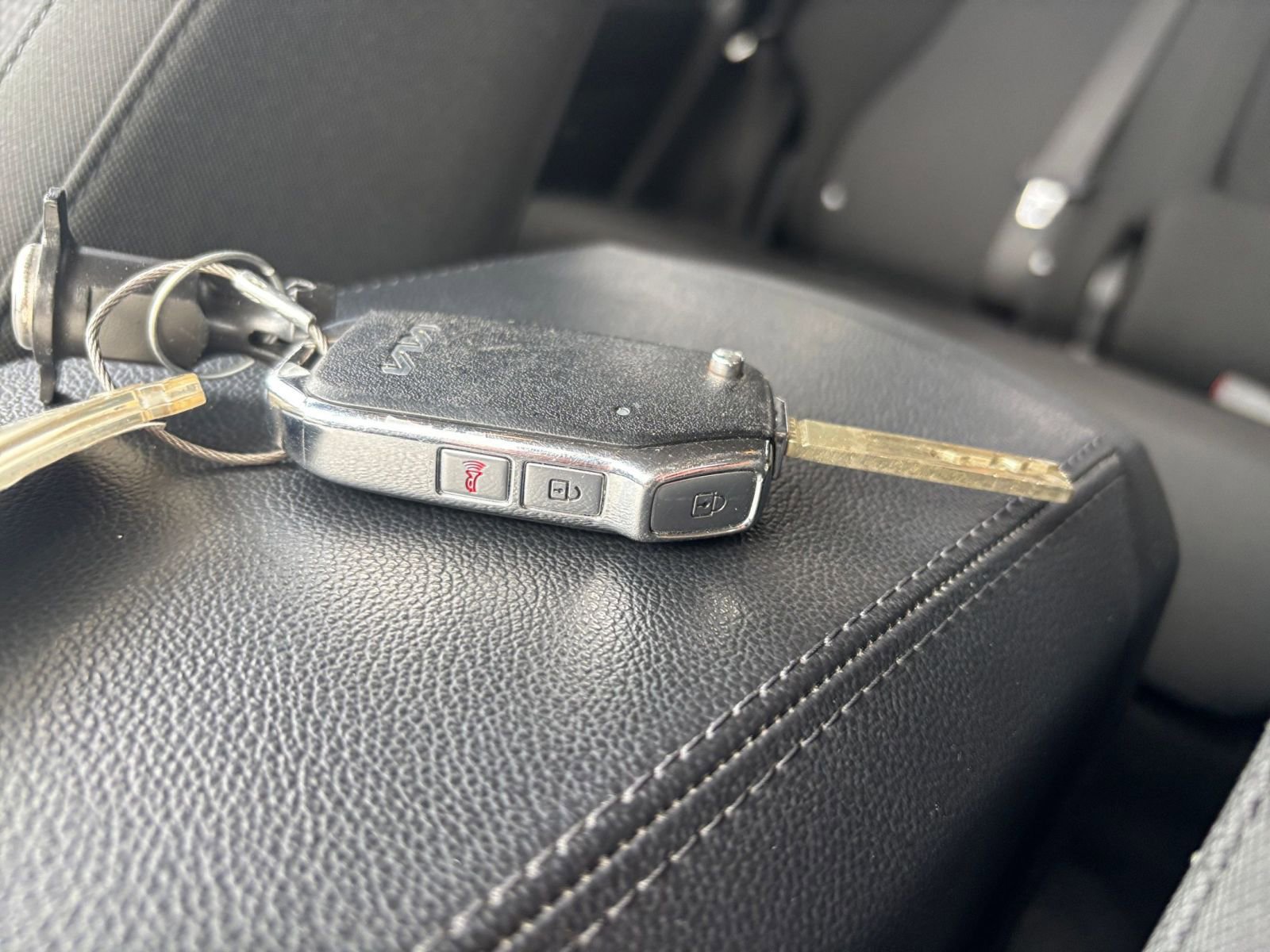 Thumbnail: 2025 Kia Sportage - 21