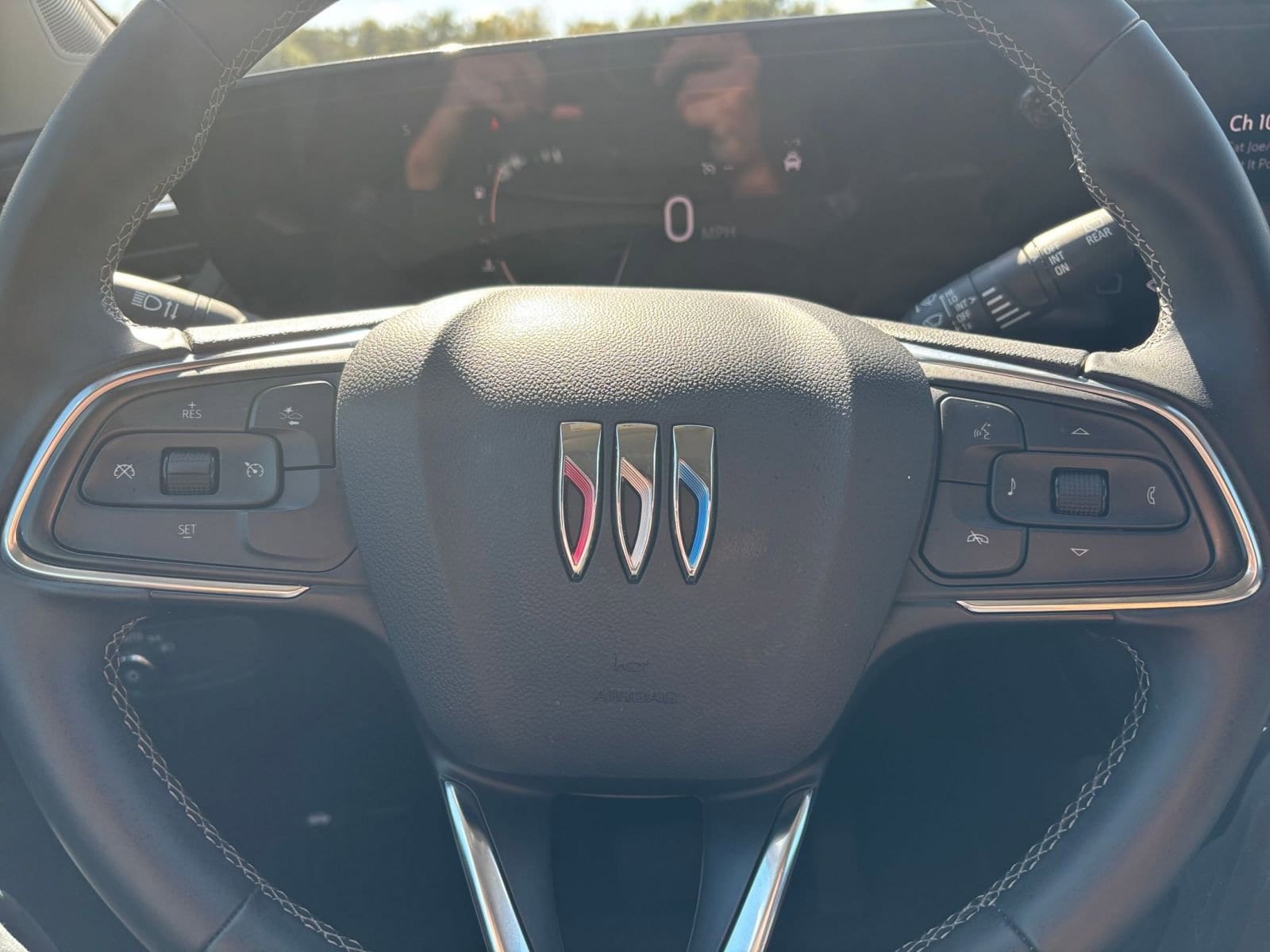 Thumbnail: 2025 Buick Encore GX - 25