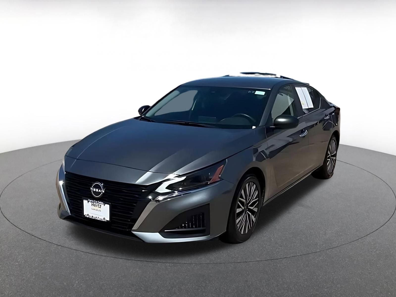 Thumbnail: 2025 Nissan Altima - 7