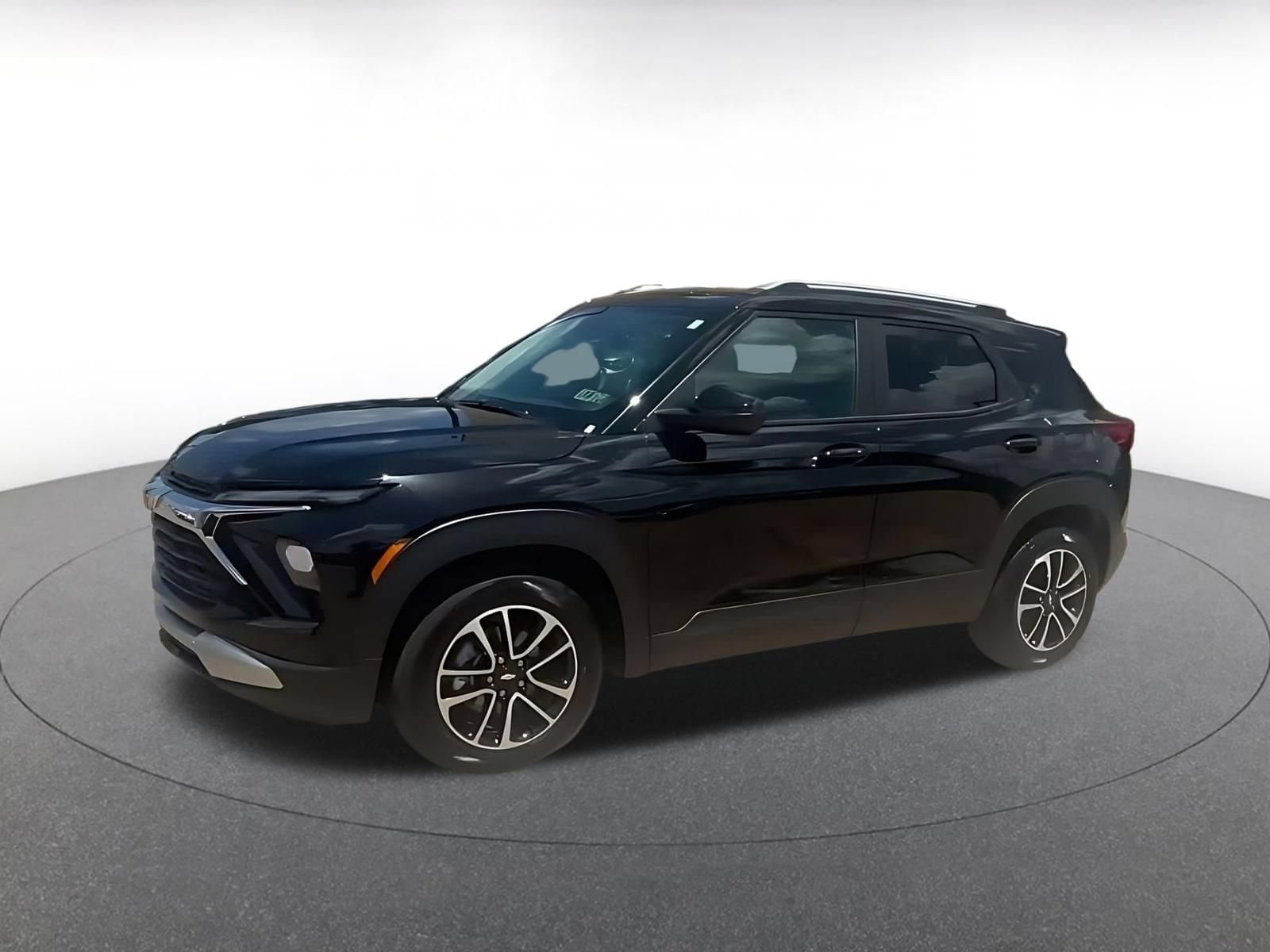 Thumbnail: 2025 Chevrolet TrailBlazer - 6