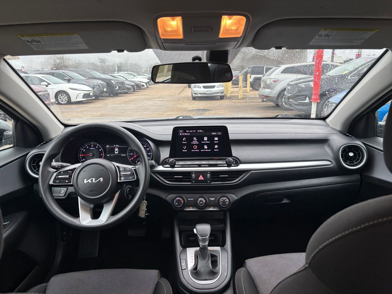 Thumbnail: 2023 Kia Forte - 31