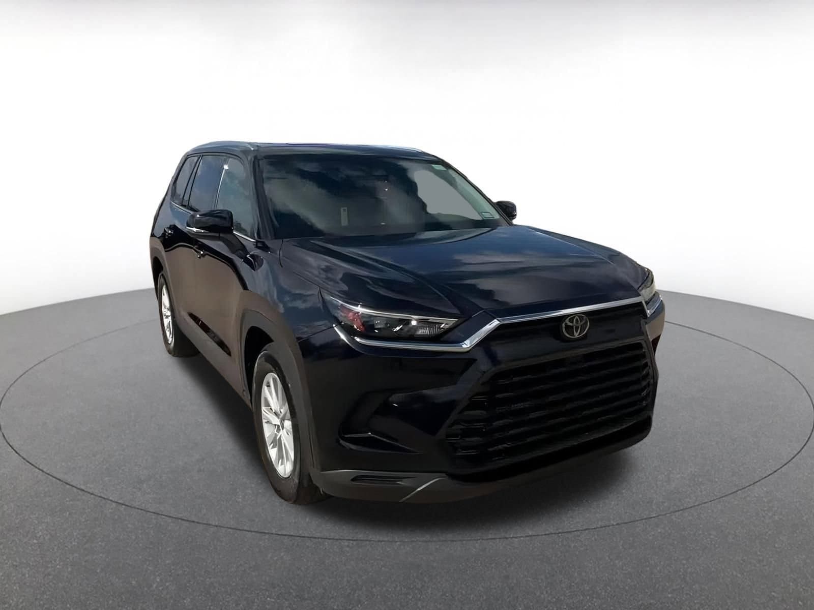 Thumbnail: 2025 Toyota Grand Highlander - 3