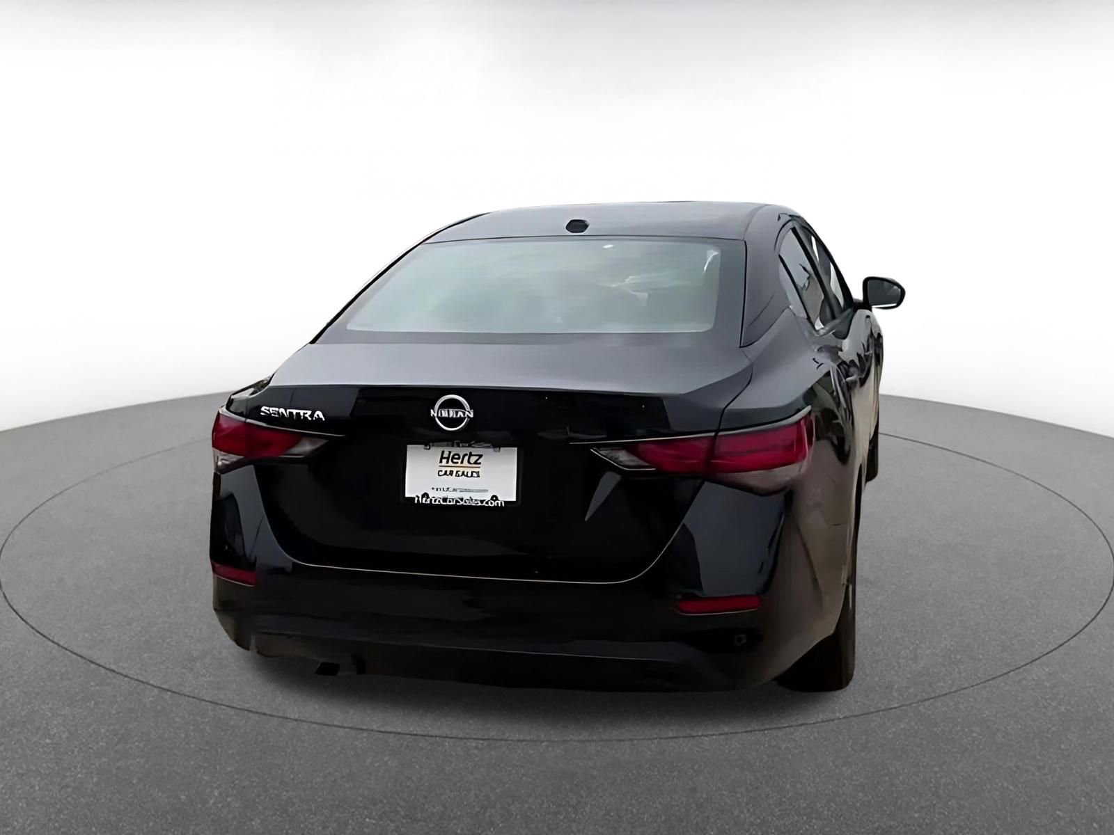 Thumbnail: 2025 Nissan Sentra - 15