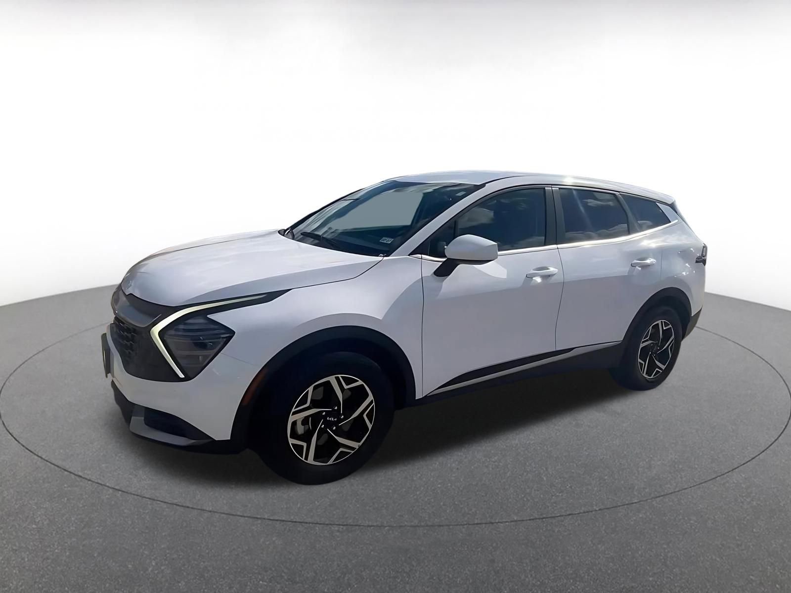 Thumbnail: 2025 Kia Sportage - 8