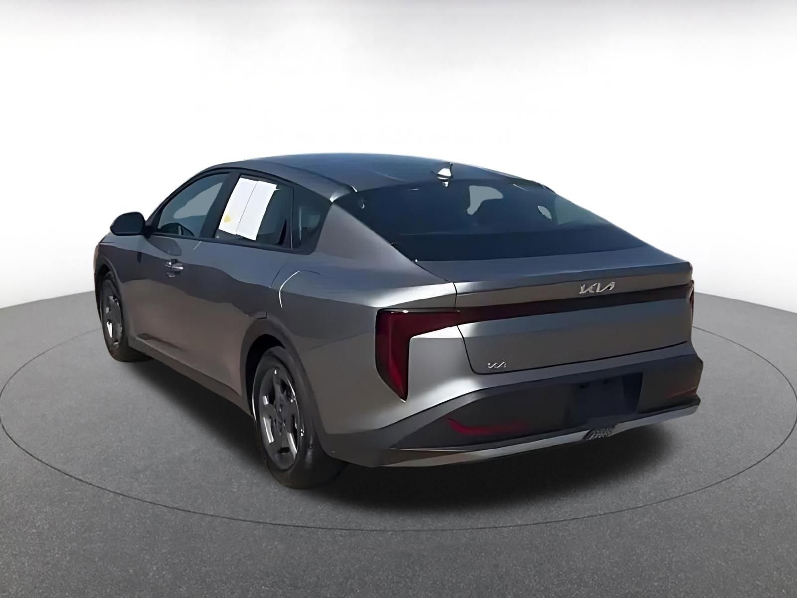 Thumbnail: 2025 Kia K4 - 10