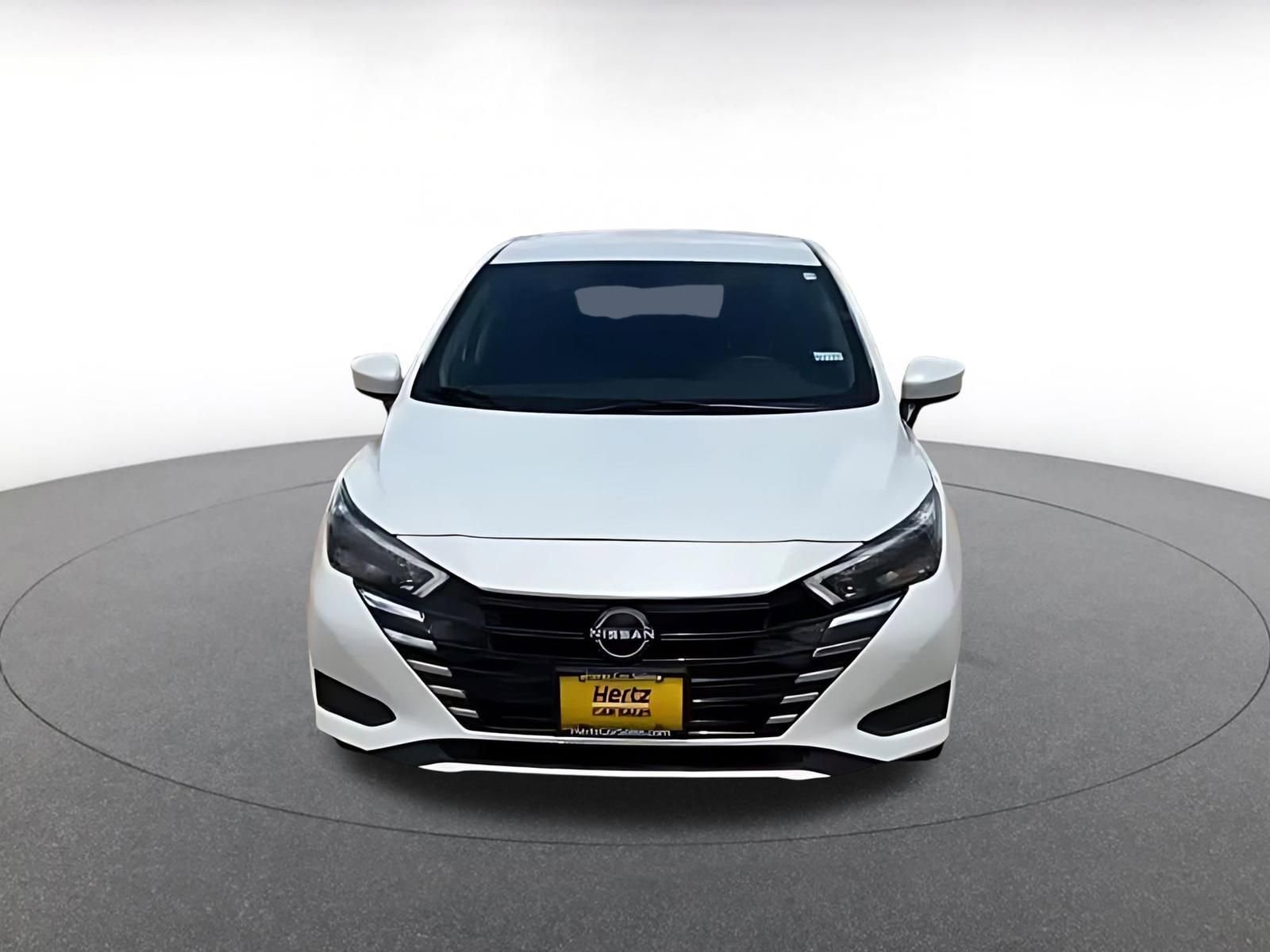 Thumbnail: 2025 Nissan Versa - 4