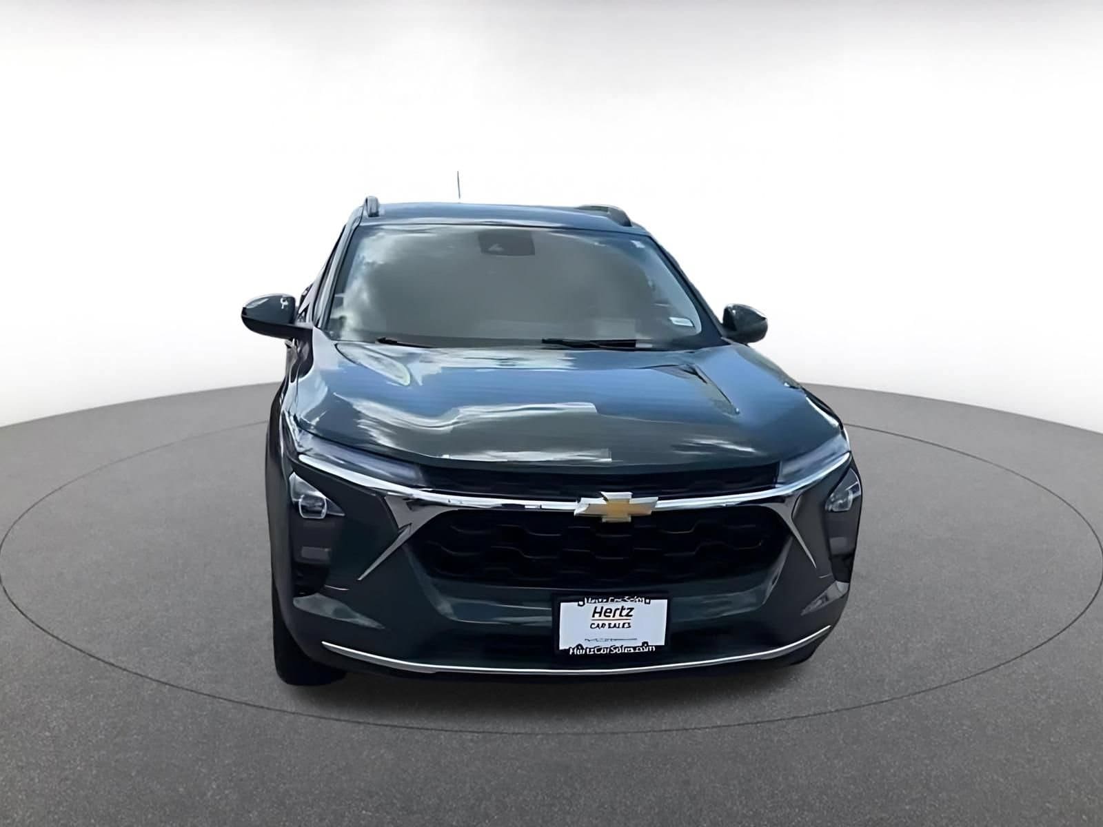 Thumbnail: 2025 Chevrolet Trax - 4