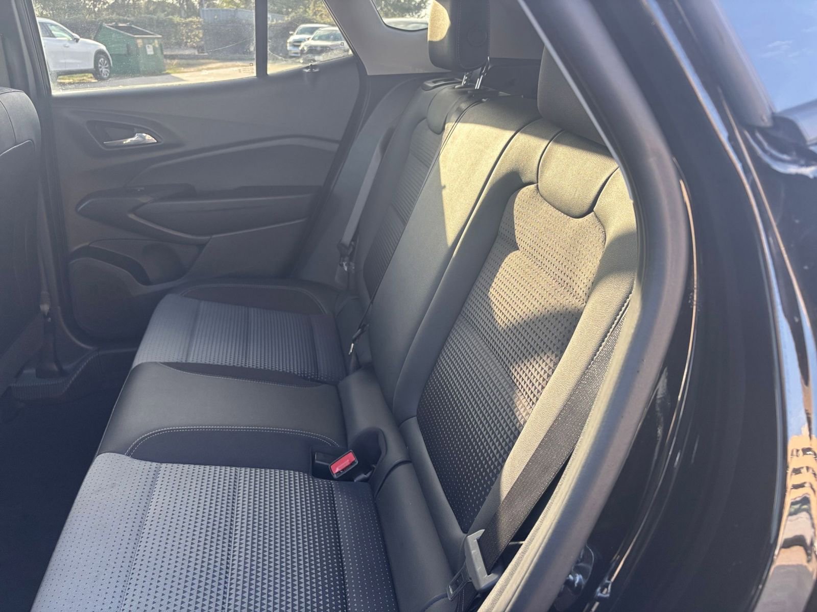 Thumbnail: 2025 Chevrolet Trax - 23