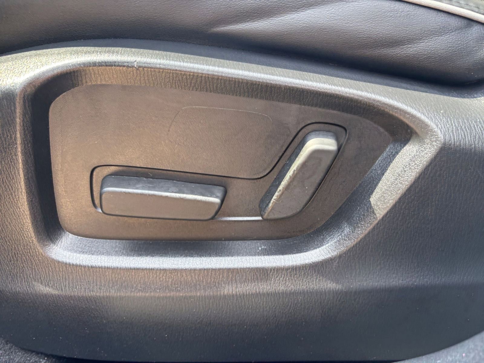 Thumbnail: 2025 Mazda CX-5 - 23