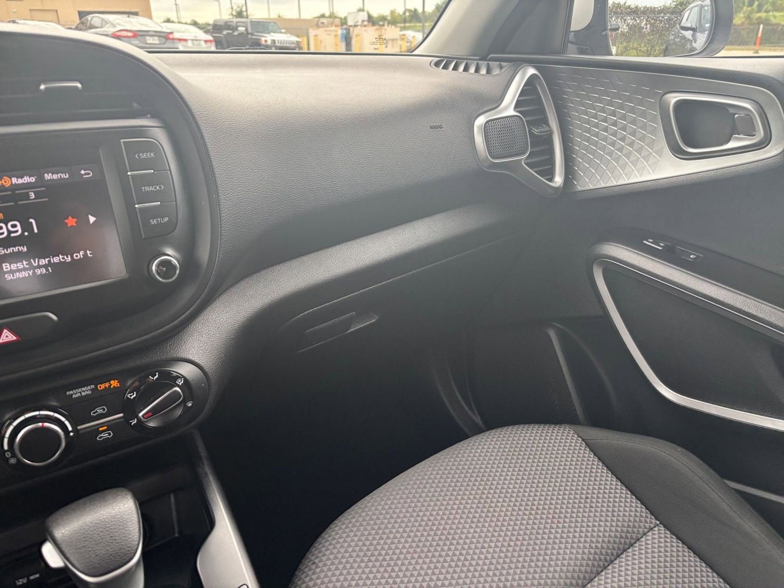Thumbnail: 2023 Kia Soul - 33