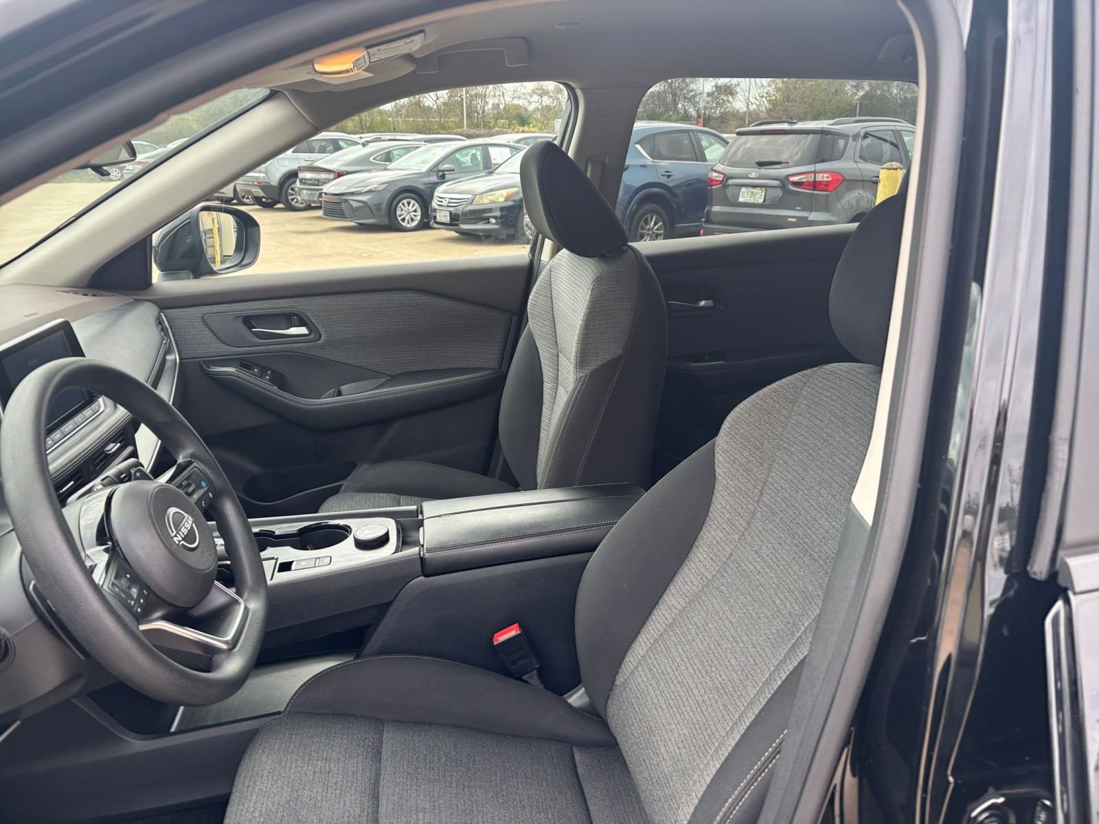 Thumbnail: 2023 Nissan Rogue - 34