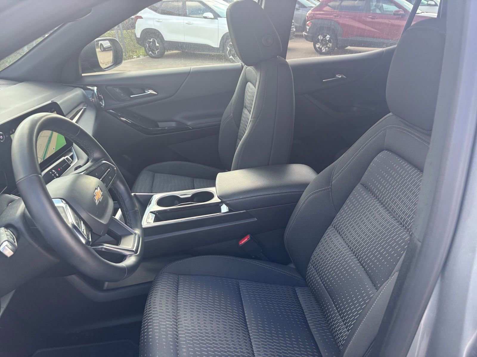 Thumbnail: 2025 Chevrolet Equinox - 24