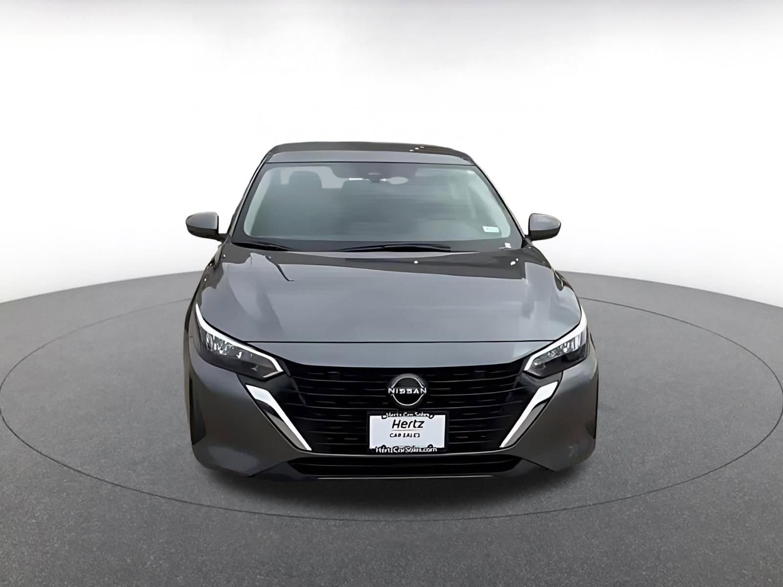 Thumbnail: 2025 Nissan Sentra - 4