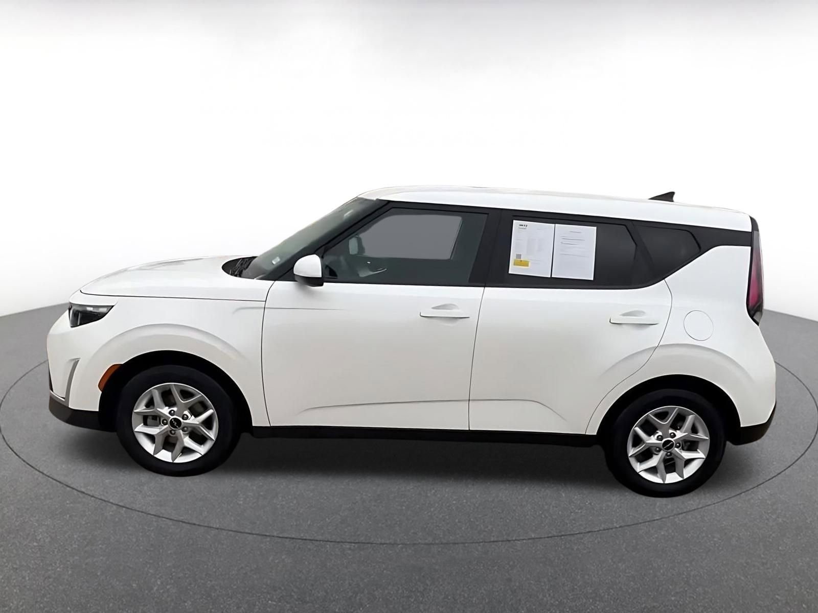 Thumbnail: 2025 Kia Soul - 8