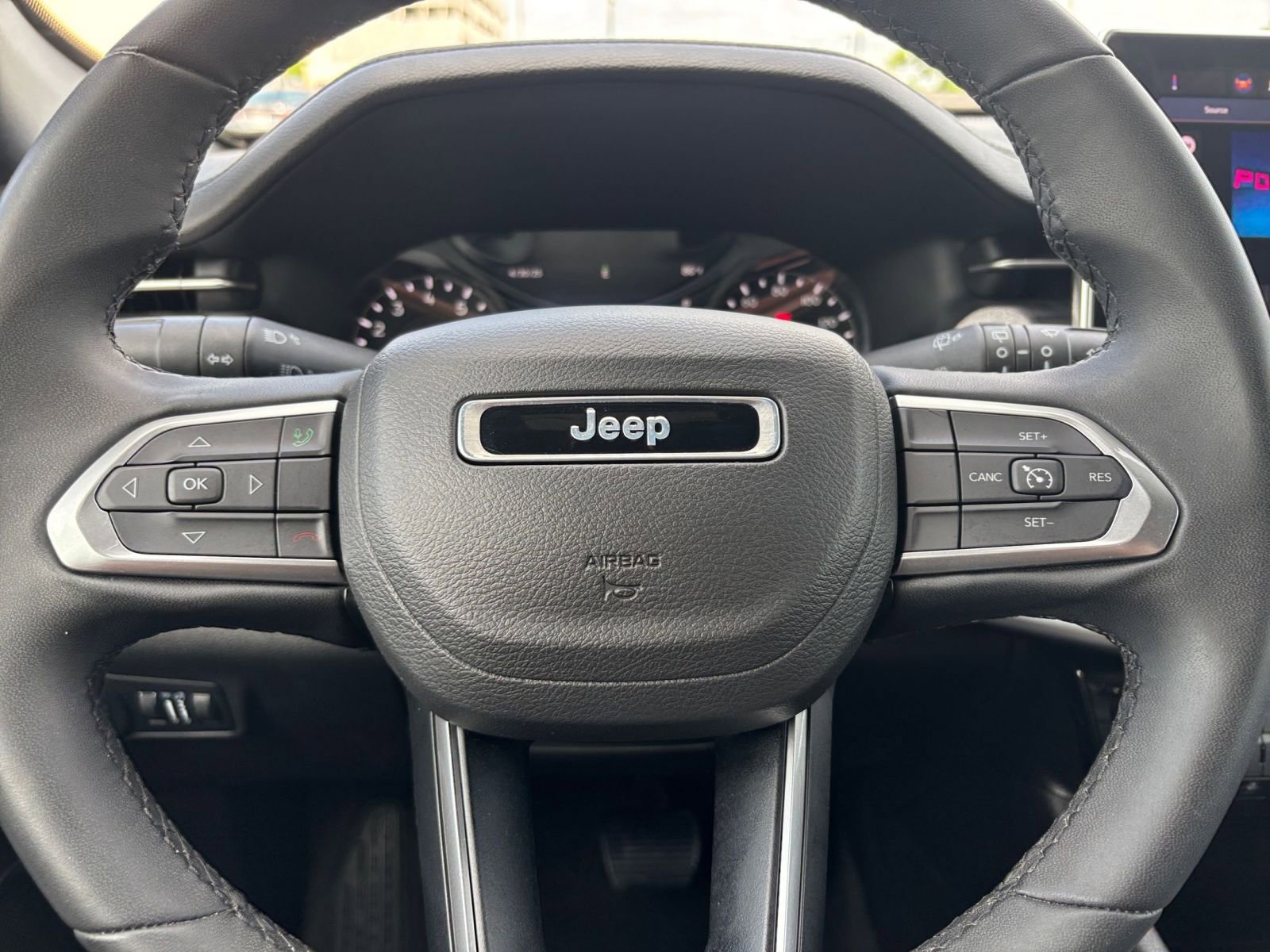 2023 Jeep Compass Latitude 22