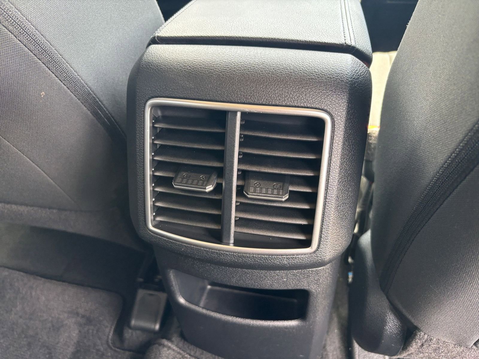 Thumbnail: 2025 Kia Sportage - 22