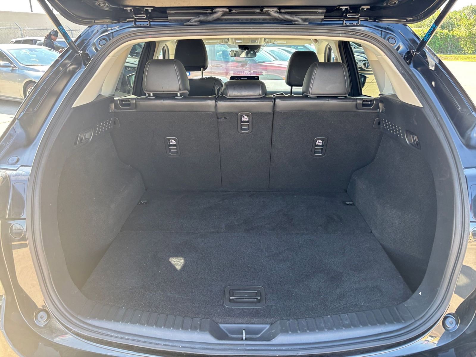 Thumbnail: 2025 Mazda CX-5 - 31