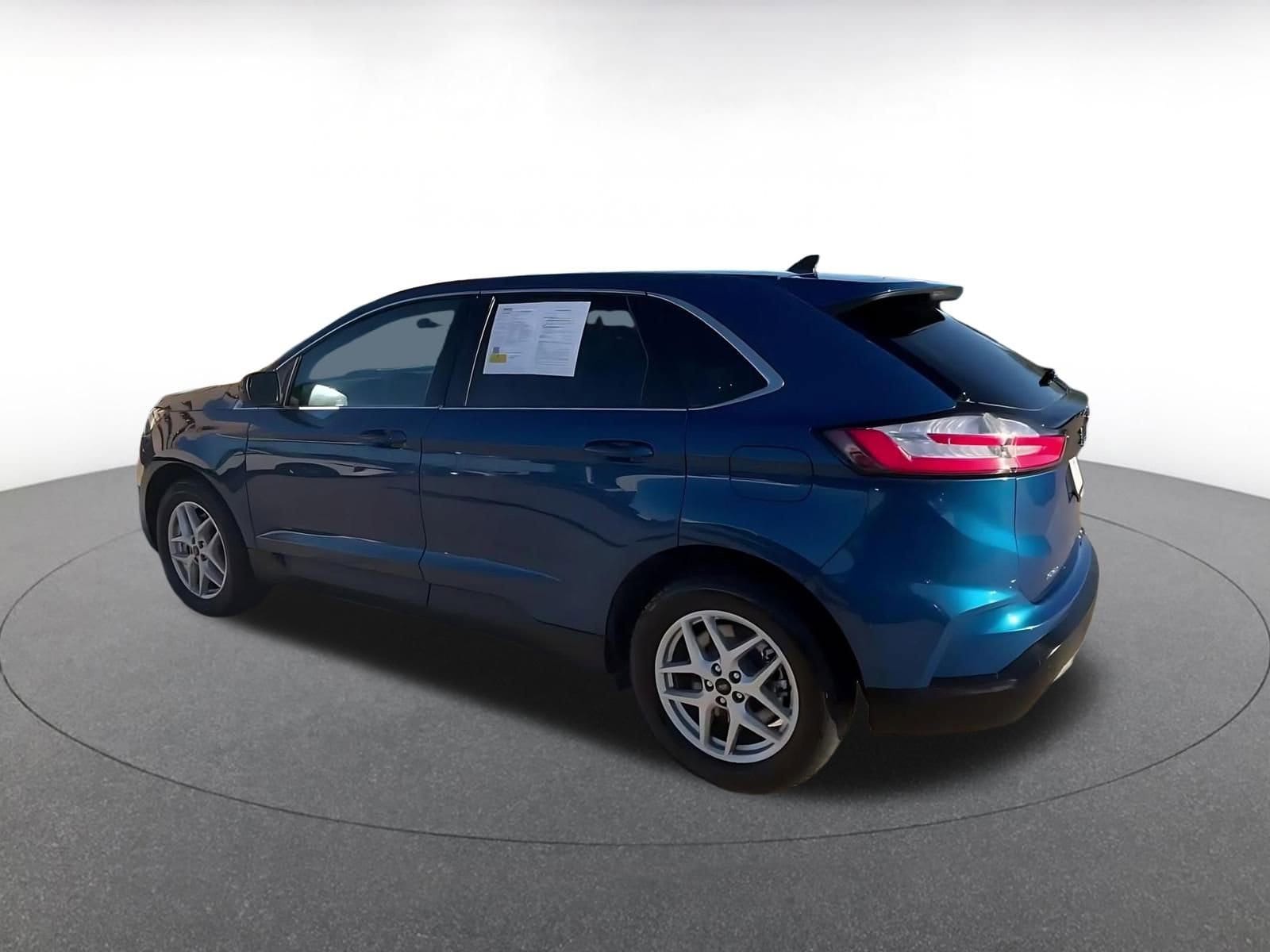 Thumbnail: 2024 Ford Edge - 10