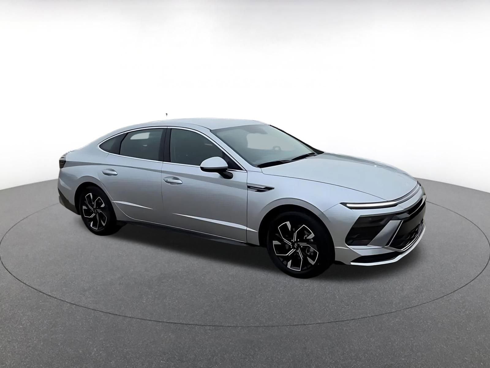 Thumbnail: 2025 Hyundai Sonata - 2