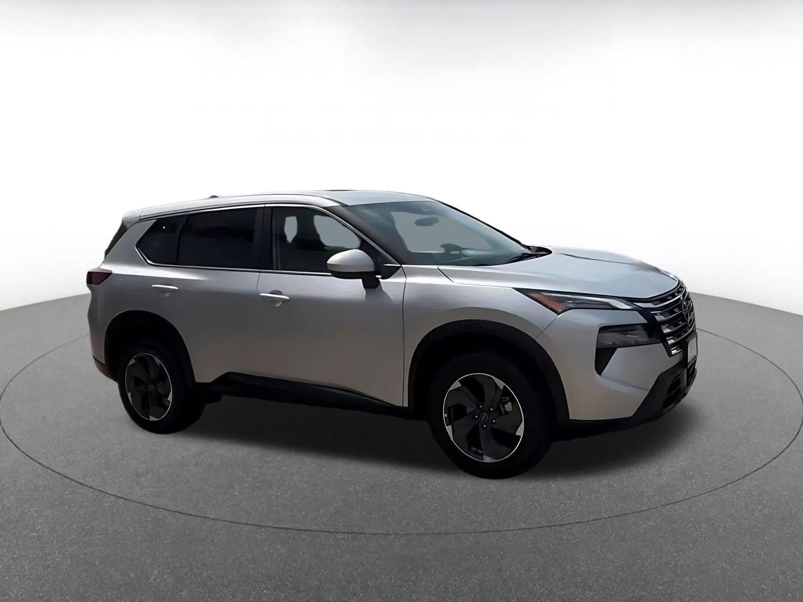 Thumbnail: 2025 Nissan Rogue - 2