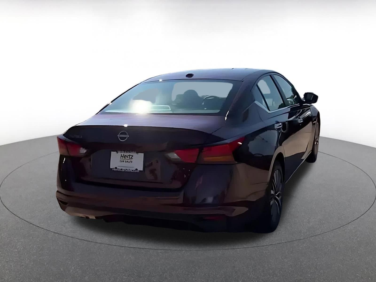 Thumbnail: 2025 Nissan Altima - 15