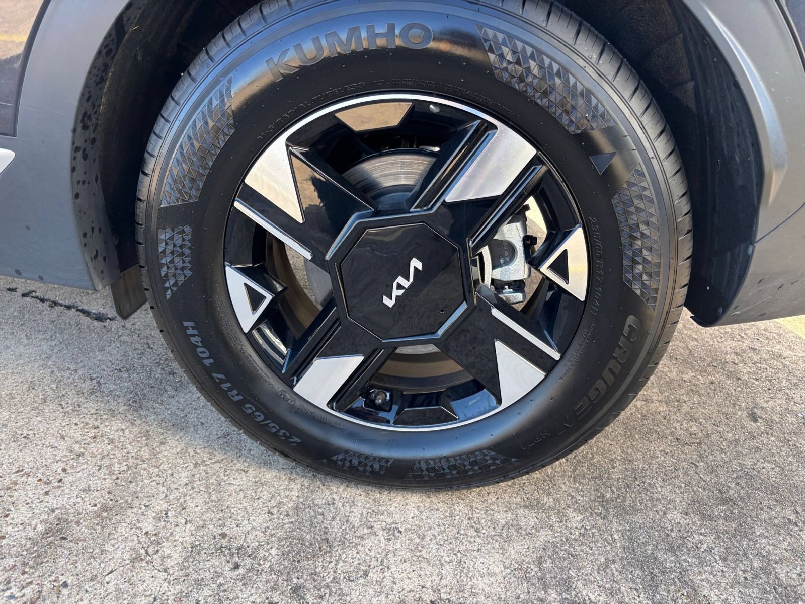 Thumbnail: 2026 Kia Sportage - 30