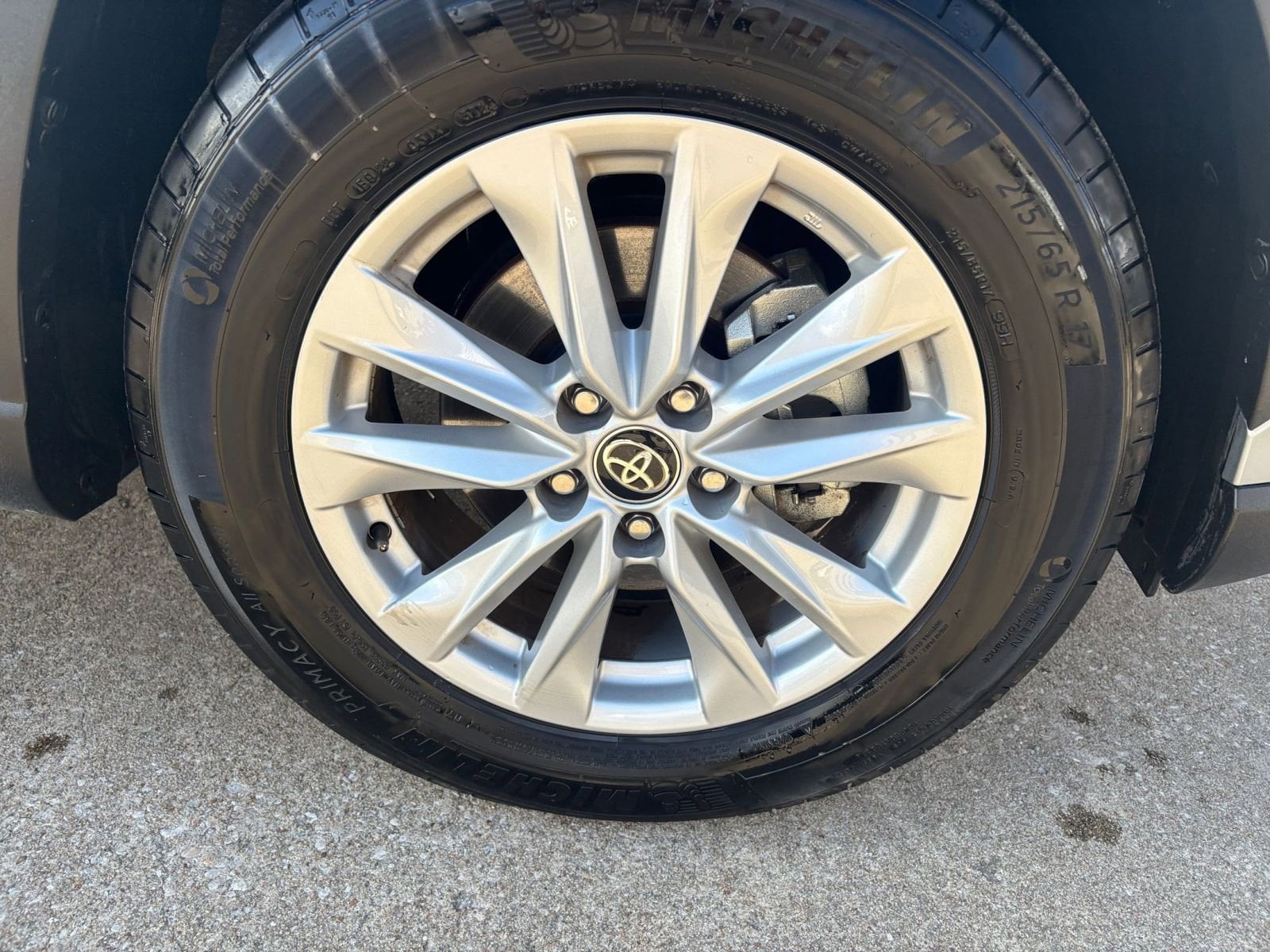 Thumbnail: 2025 Toyota Corolla Cross - 29