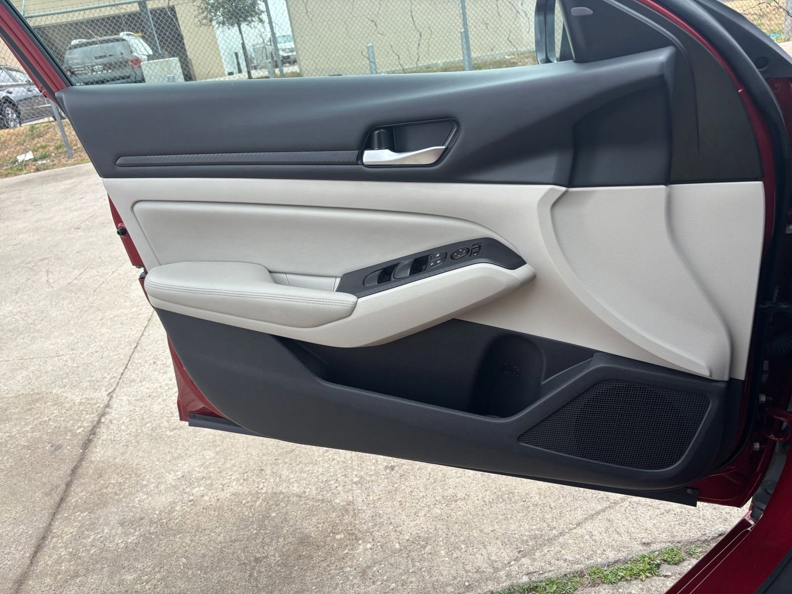 Thumbnail: 2025 Nissan Altima - 18