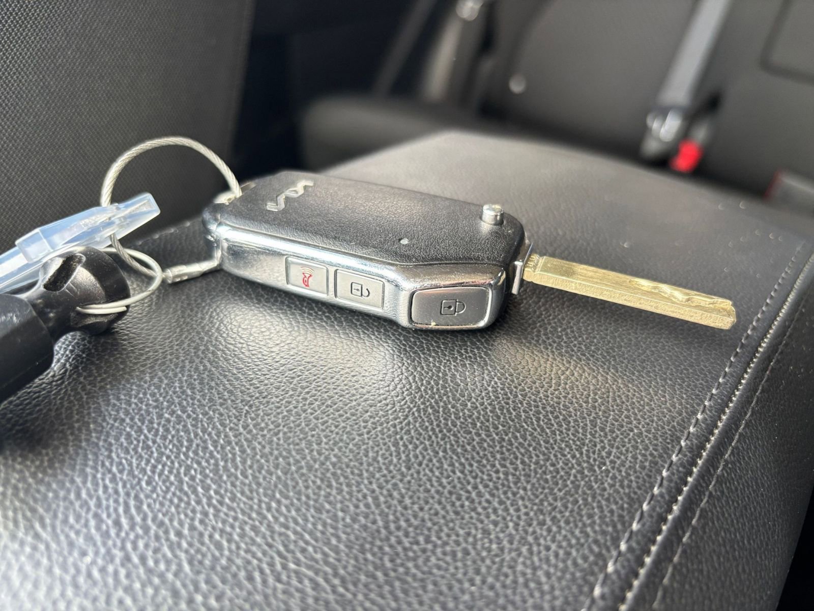 Thumbnail: 2025 Kia Sportage - 21