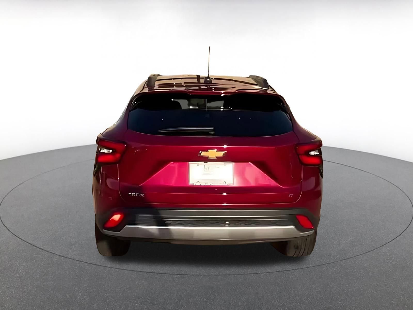 Thumbnail: 2025 Chevrolet Trax - 11