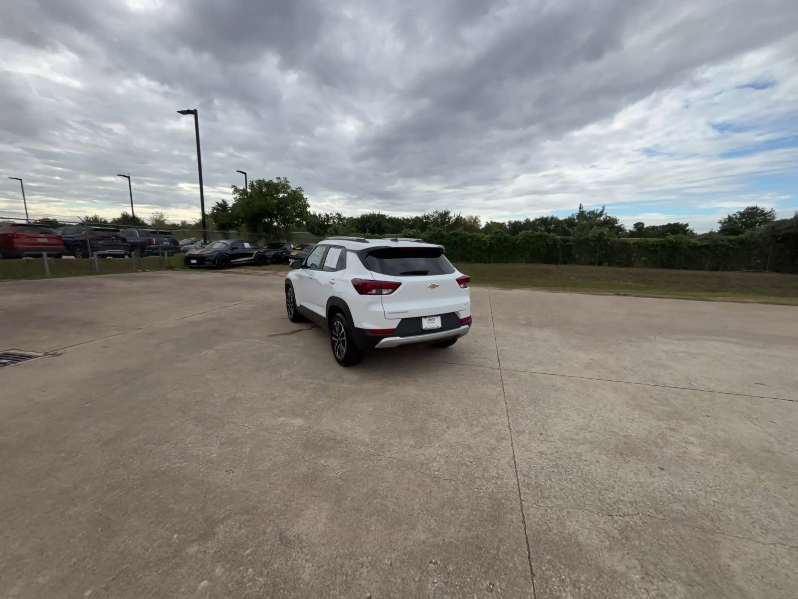 Thumbnail: 2025 Chevrolet TrailBlazer - 16