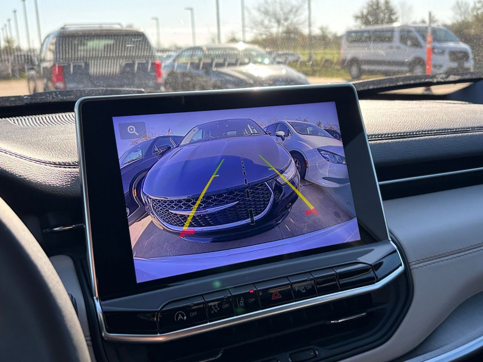 Thumbnail: 2025 Jeep Compass - 24