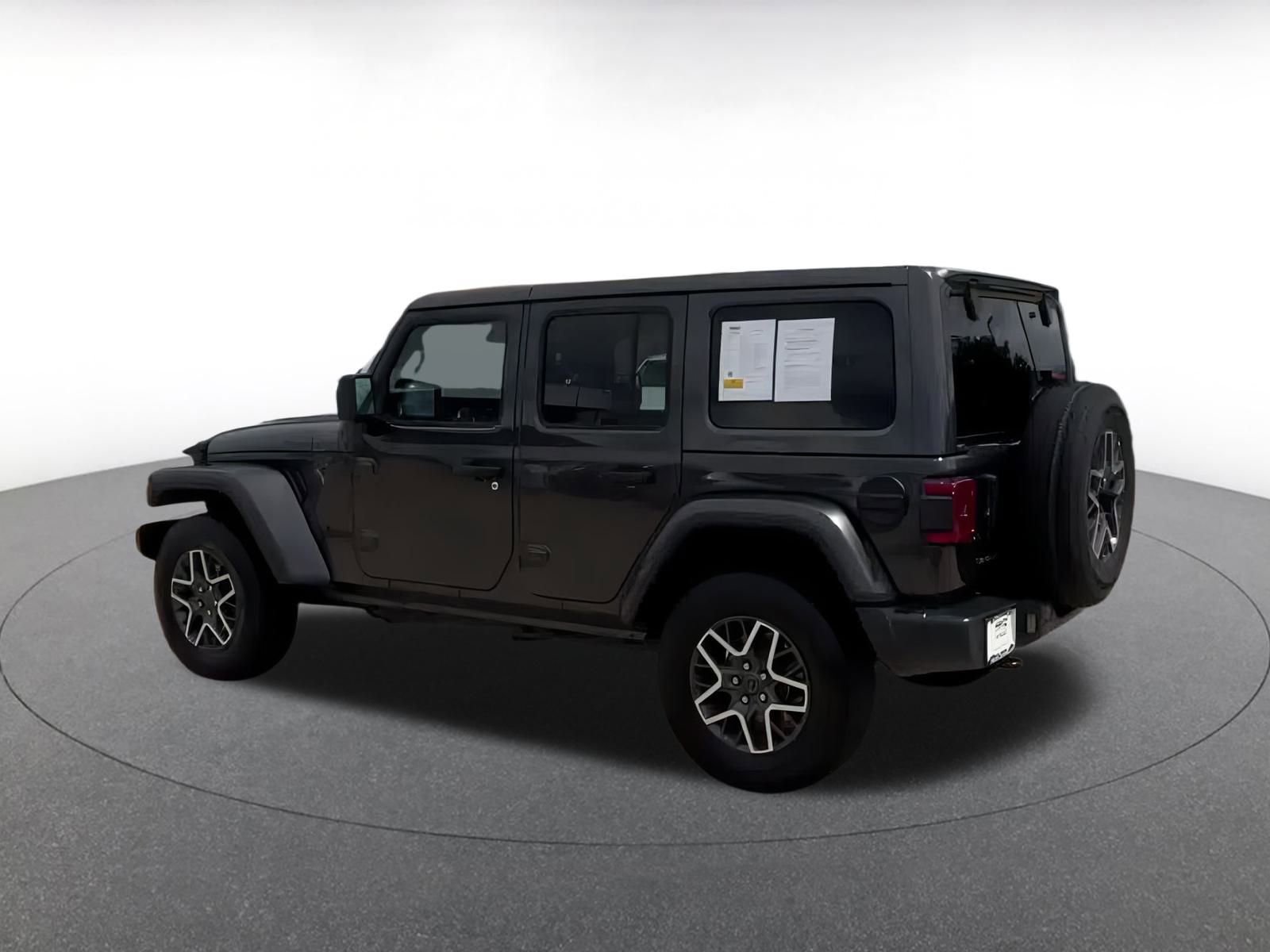 Thumbnail: 2025 Jeep Wrangler - 10
